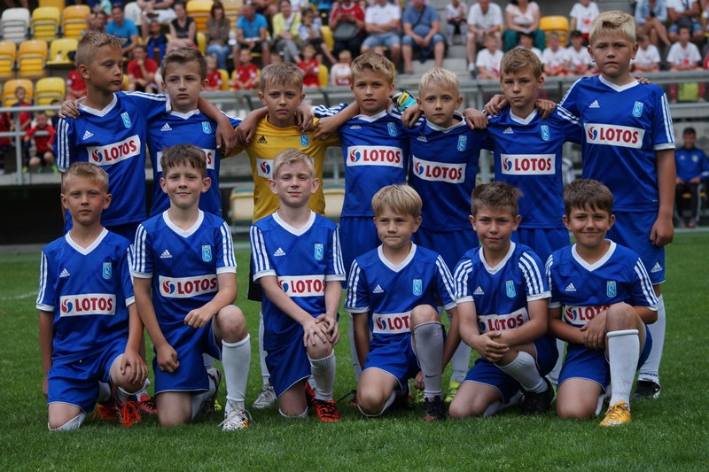 Piłkarze Raduni Stężyca wystąpią w IV Międzynarodowym Turnieju ,,Polpharma Deyna Cup Junior 2016