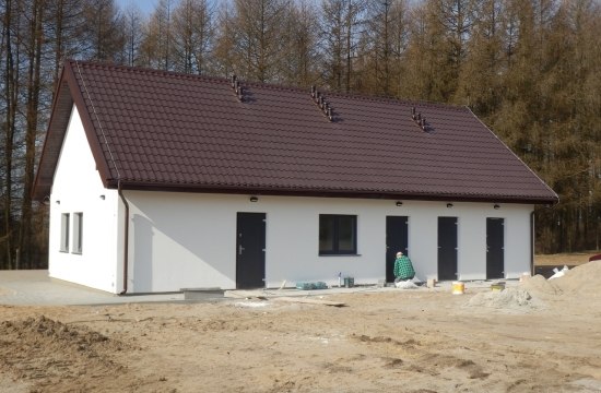 Zaplecze sportowe w Gołubiu i świetlica w Sikorzynie