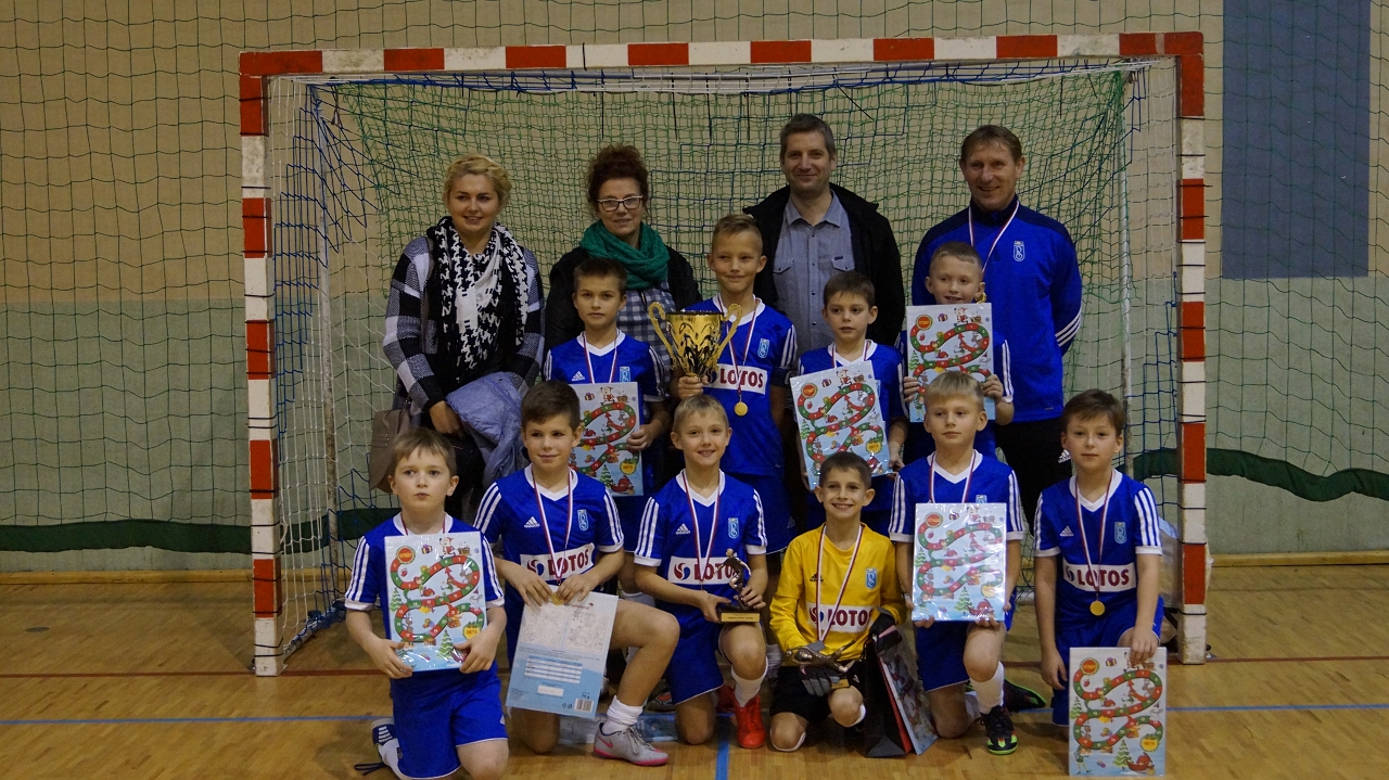 Zwycięstwo w I Ogólnopolskim Turnieju Piłki Nożnej Dzieci Bursztyn Cup 2016