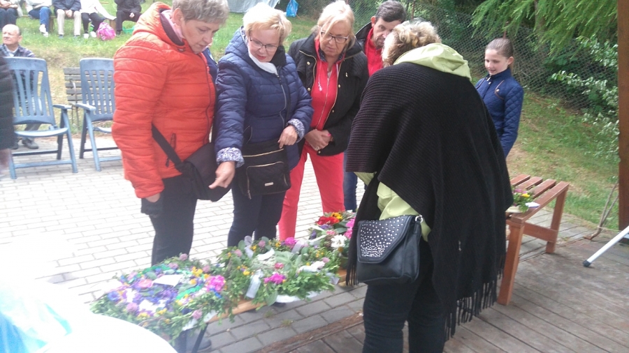 W blasku ogniska świętojańskiego w Zgorzałem