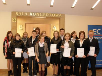 Stypendia dla uczniów szkół z Gminy Stężyca