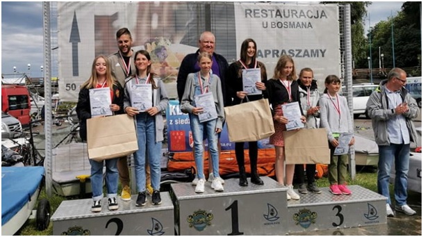 DRUGIE MIEJSCE NA PODIUM I SREBRO DLA ŻUKS STĘŻYCA W MISTROSZTWACH POLSKI W KLASIE CADET.