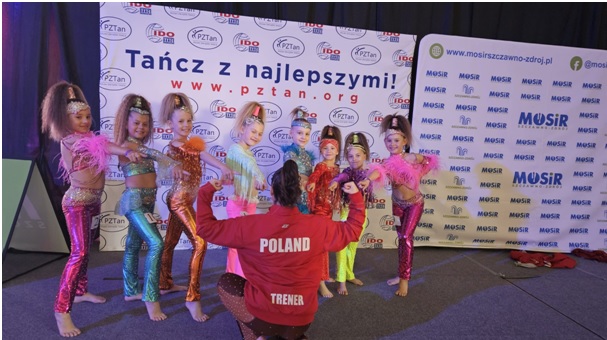 Gminna Formacja Taneczna „Jowita Dance Stężyca” podczas Mistrzostw Polski w Szczawnie Zdroju - 01.05.2023 r