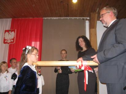 Pasowanie na uczniów w Klukowej Hucie