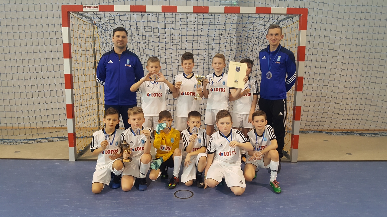 Zwycięstwo Raduni w Futsal Cup rocznik 2008